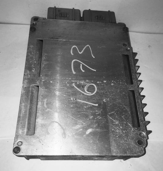 1998 Dodge Intrepid  PCM P04606830AP