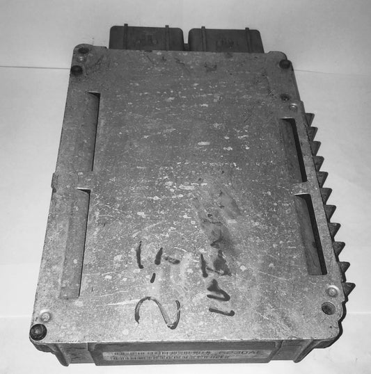 1998 Chrysler 300 ECU P04896230AE