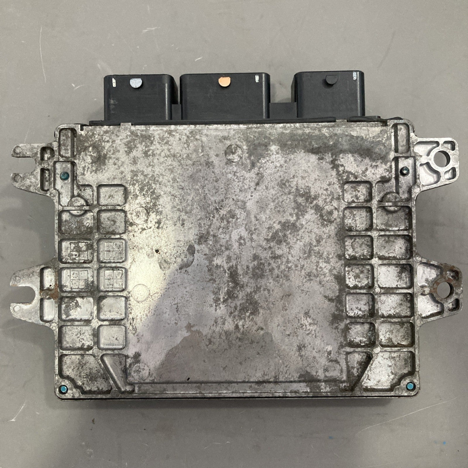 2010-2011 Nissan Versa 1.8L ECU/ECM MEC901-261 A1