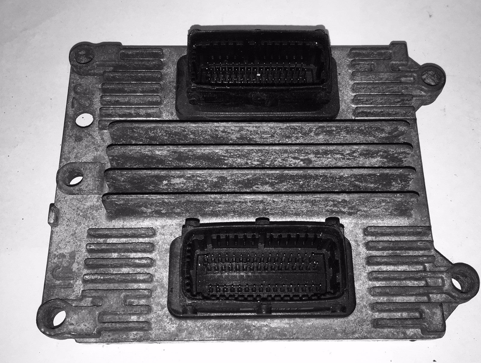 2003 Saturn Ion ECU 24228659