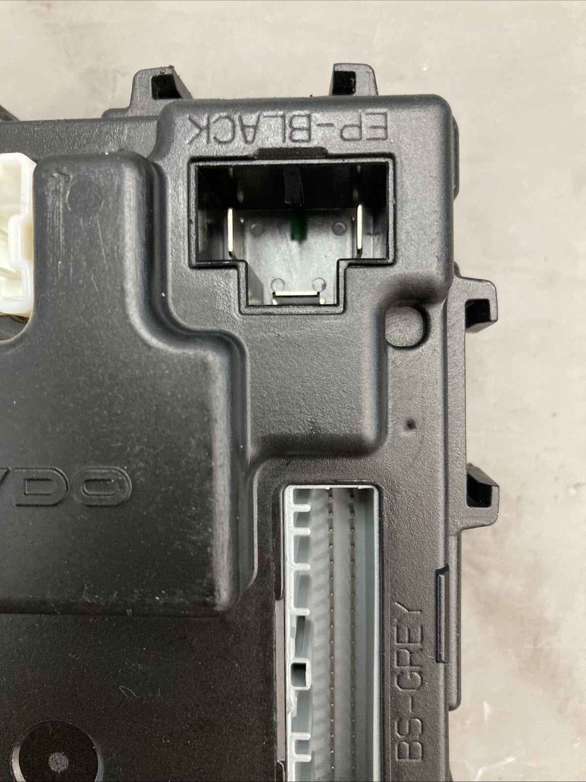 2009 Nissan Altima Body Control Module 284B1 JA02B
