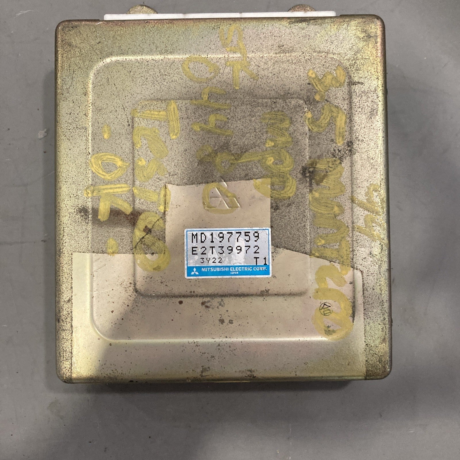 1994 Mitsubishi Montero 3.5L ECU/ECM MD197759