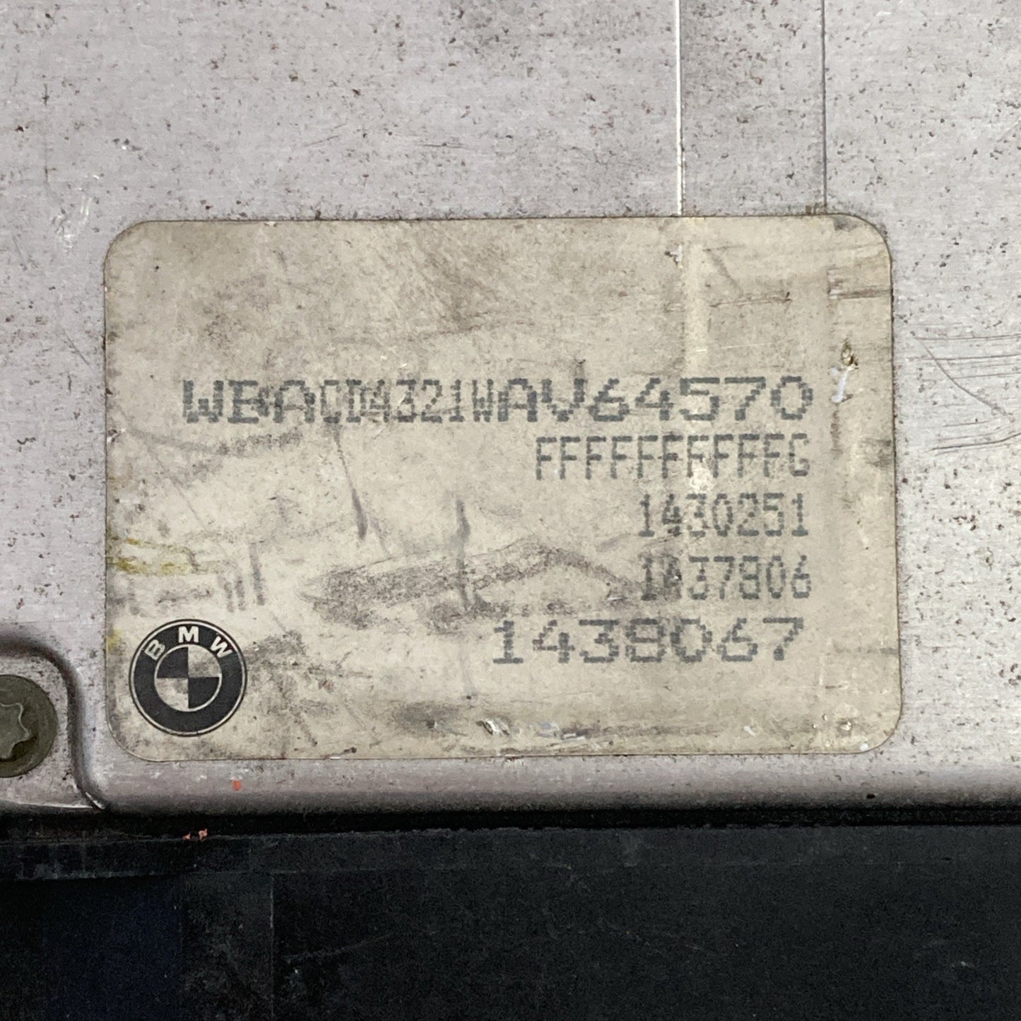1998-1999 BMW 328i ECU/ECM 1438067