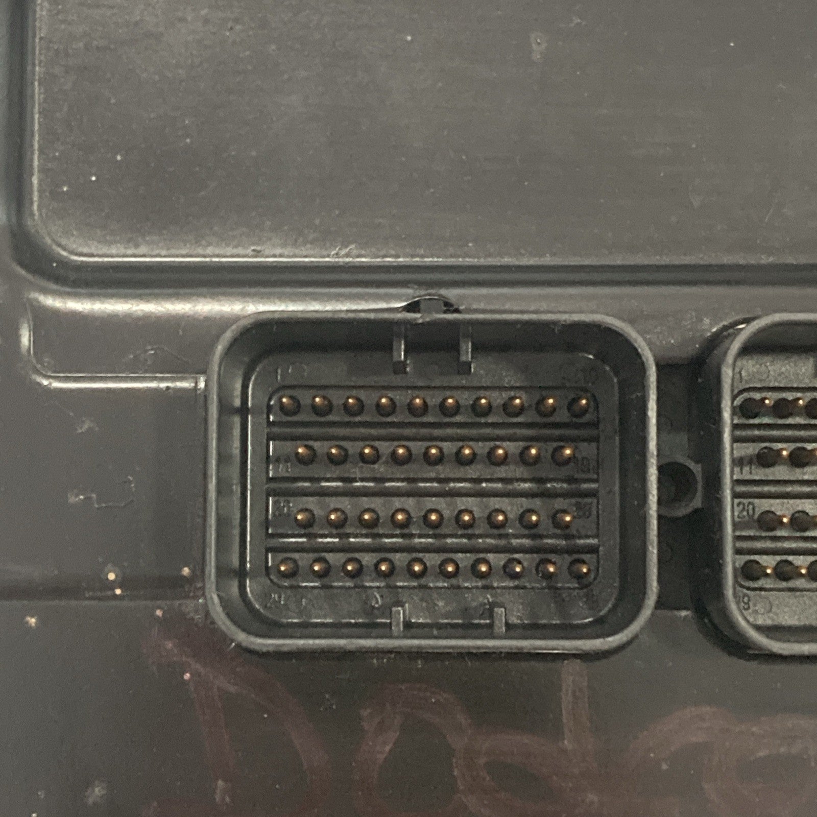 2006 Dodge Charger 2.7L ECU/ECM P050594318AE *VIN PROGRAMMED*