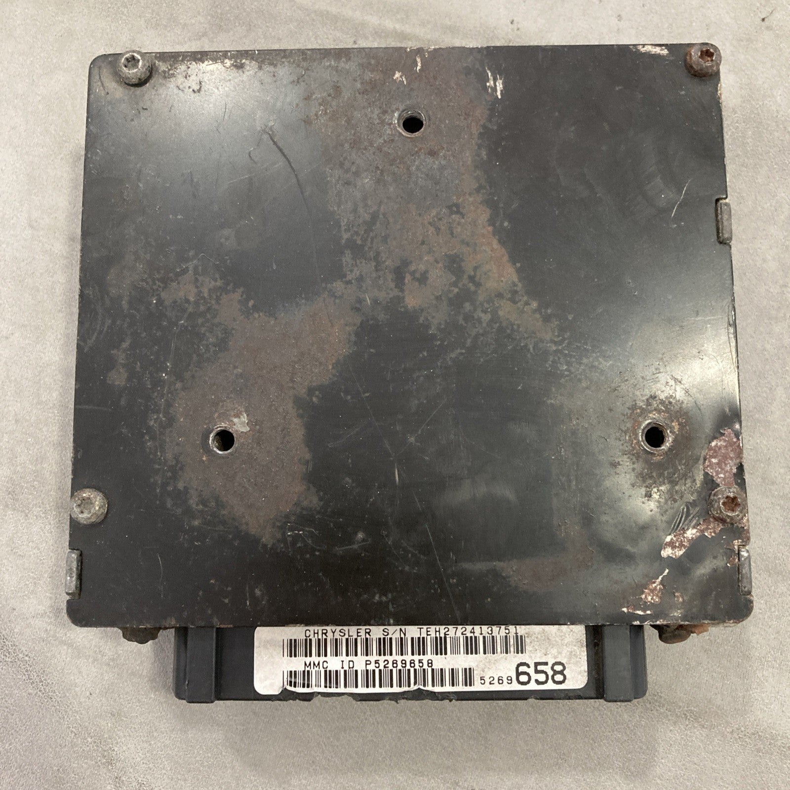 1995 Dodge Avenger ECU/ECM P5269658