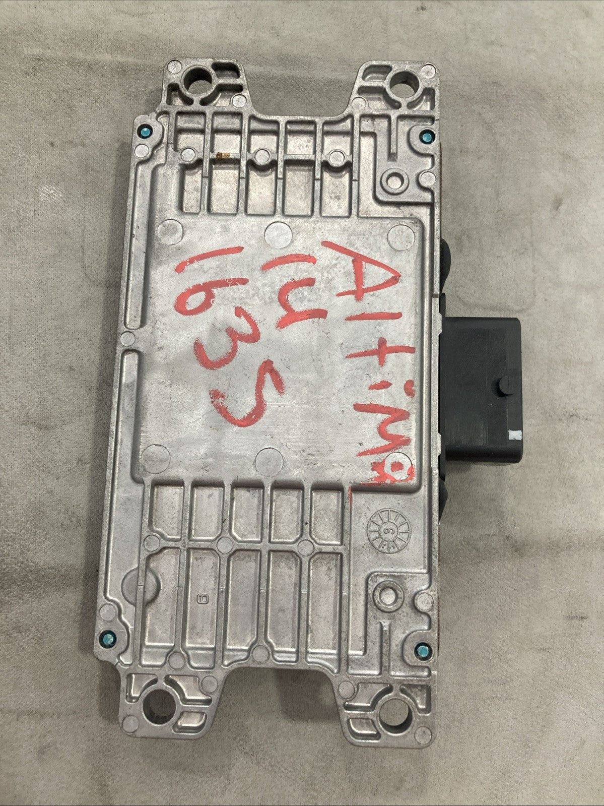 2014-2015 Nissan Altima Transmission Control Module 310F6 4BA0A BEA21-100N A1