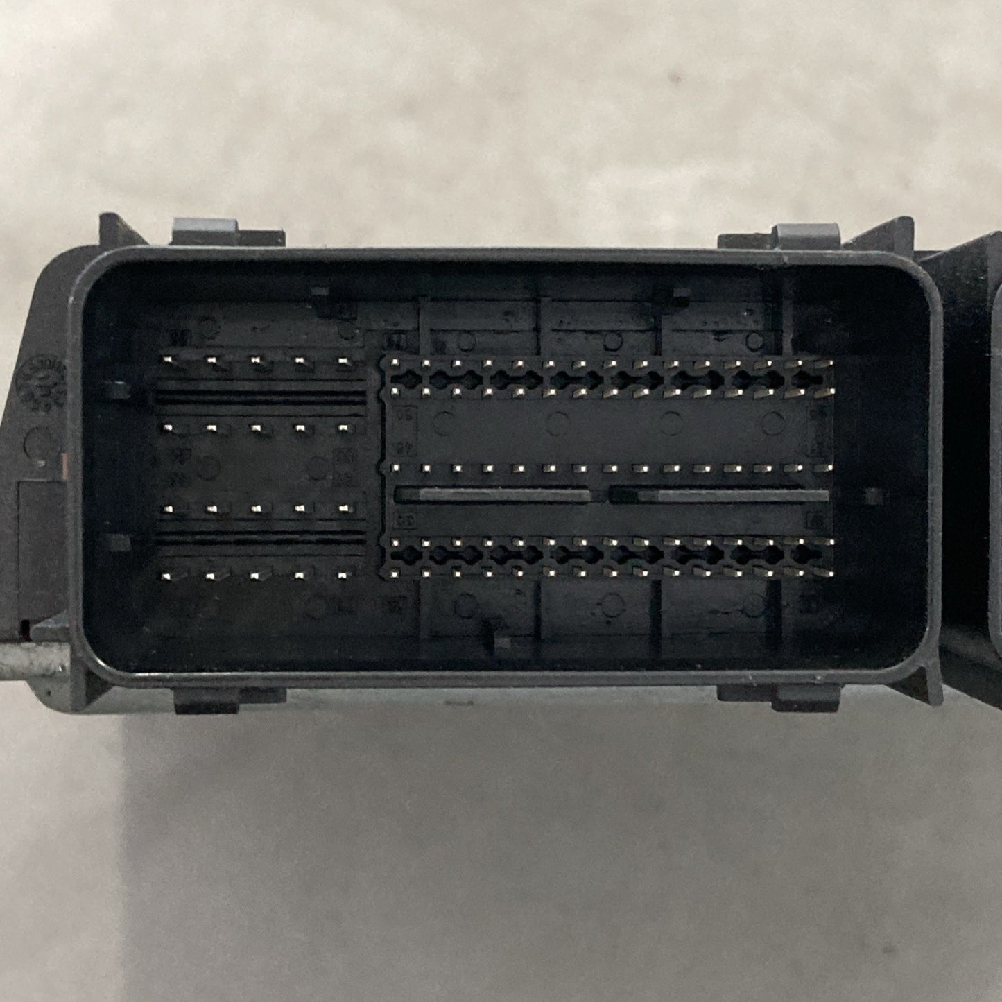 2016-2019 Ford Explorer Engine Control Module GK4A-12A650-GA