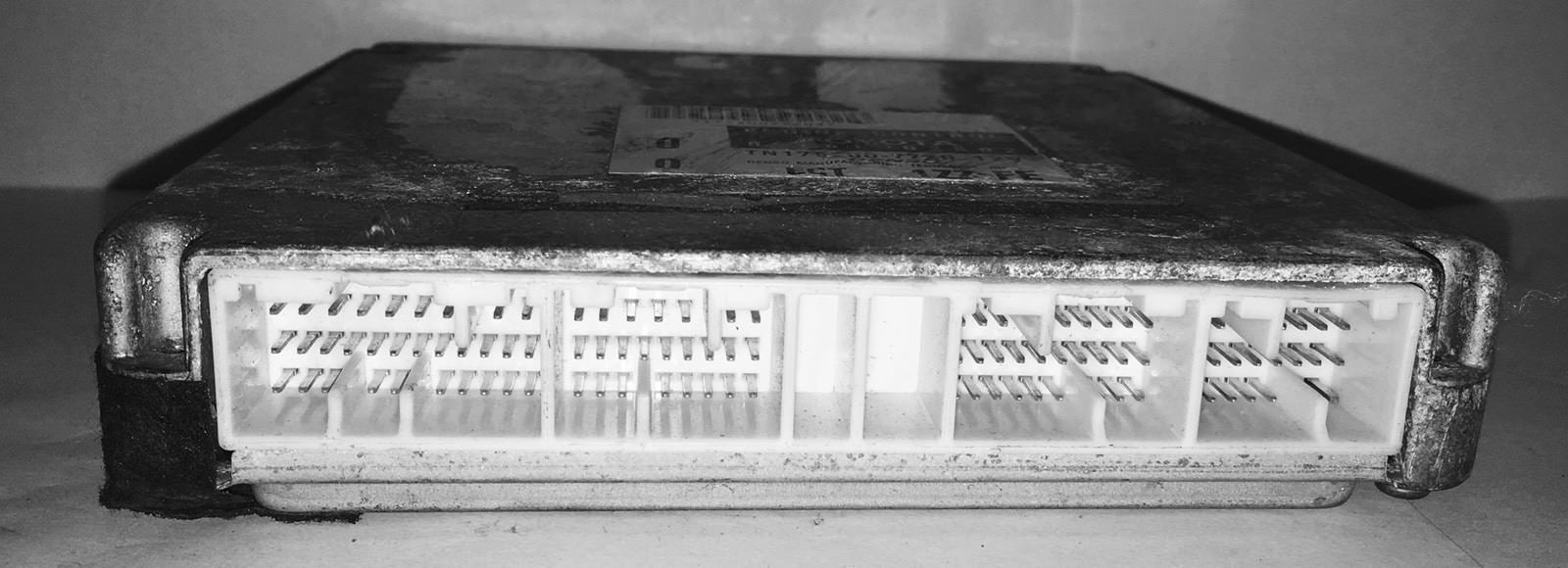 2001-2002 Toyota Corolla ECU 89661-02802