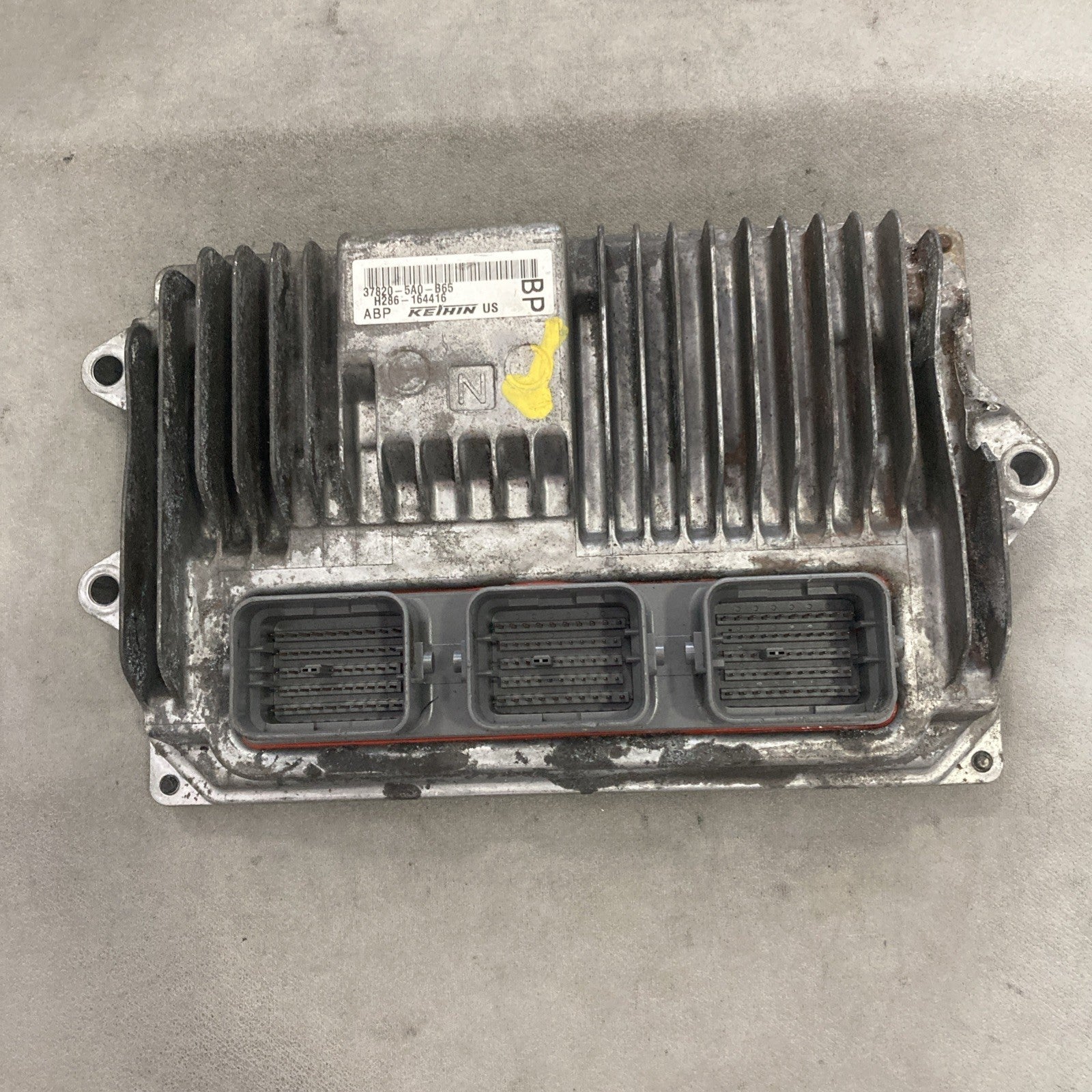 2016 Honda Civic ECU 37820-5A0-B65 (B)