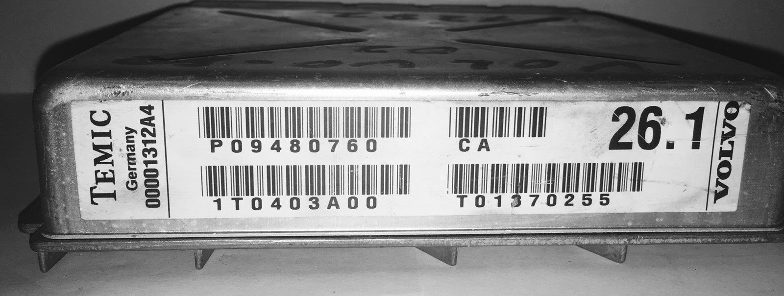 2003 2004 Volvo 80 Series ECU P09480760