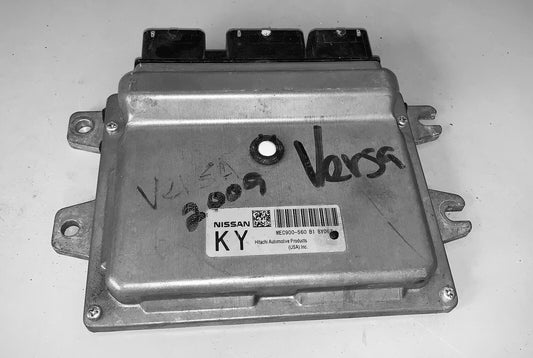 2009 Nisan Versa ECU MEC900-560 B1