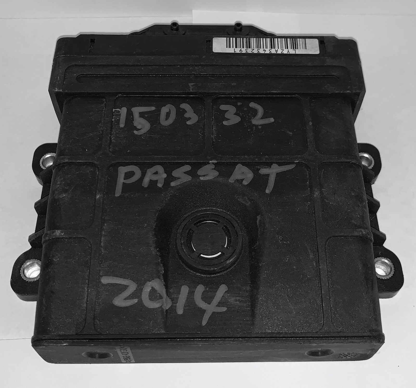 2012-2014 Volkswagen Passat ECM 09G 927 750 LH