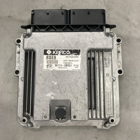 2016 Kia Soul Engine Control Module 39110-2BSE8