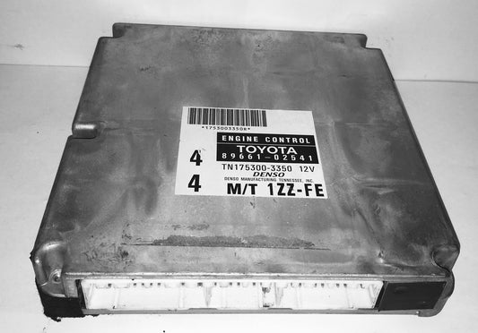 1999 Toyota Corolla ECU 89661-02541