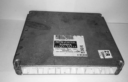 2002 Toyota Camry ECU 89661-06220