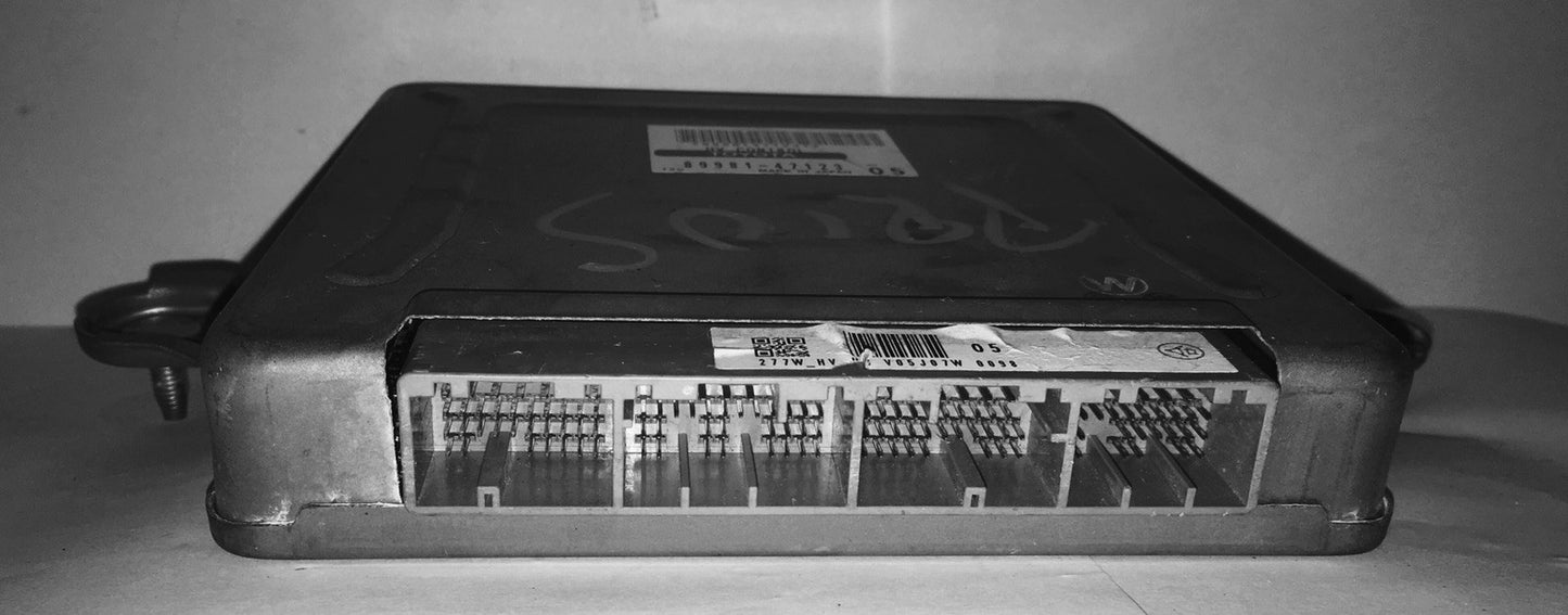 2005 Toyota Prius Hybrid ECU 89981-47123