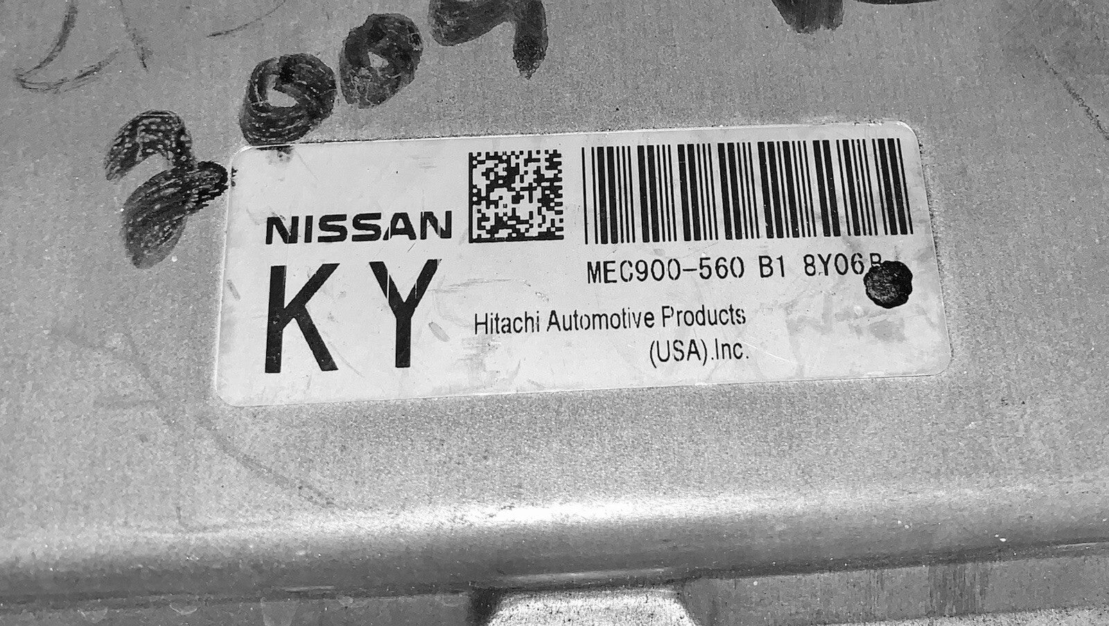 2009 Nisan Versa ECU MEC900-560 B1