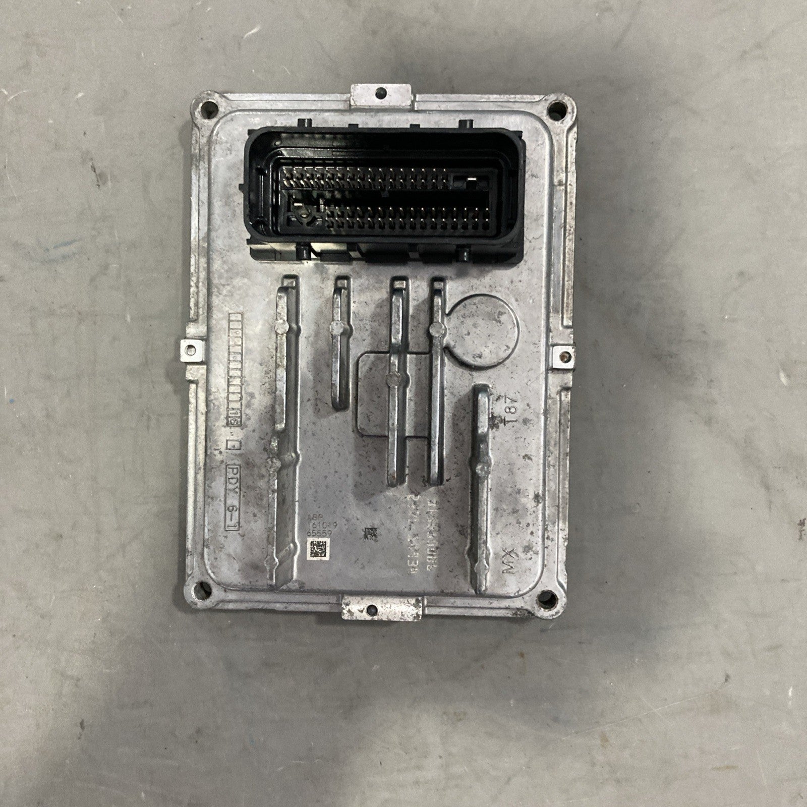 2015-2017 Cadillac Escalade TCU/TCM 24276411