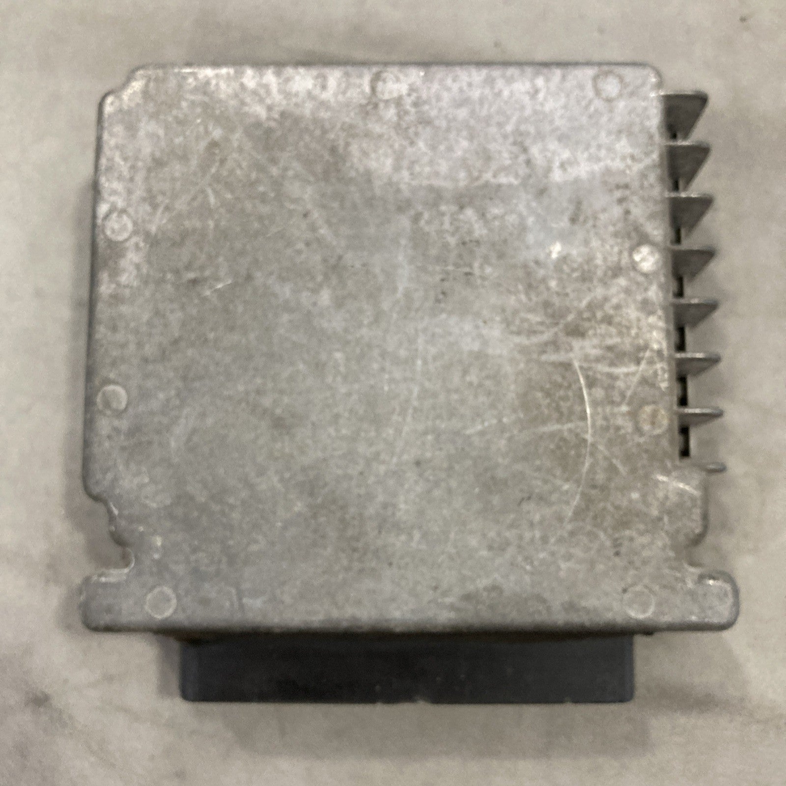 1995 Dodge Avenger ECU/ECM P5269658