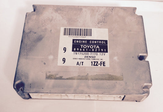 2001-2002 Toyota Corolla Chevy Prizm ECU 89661-02791