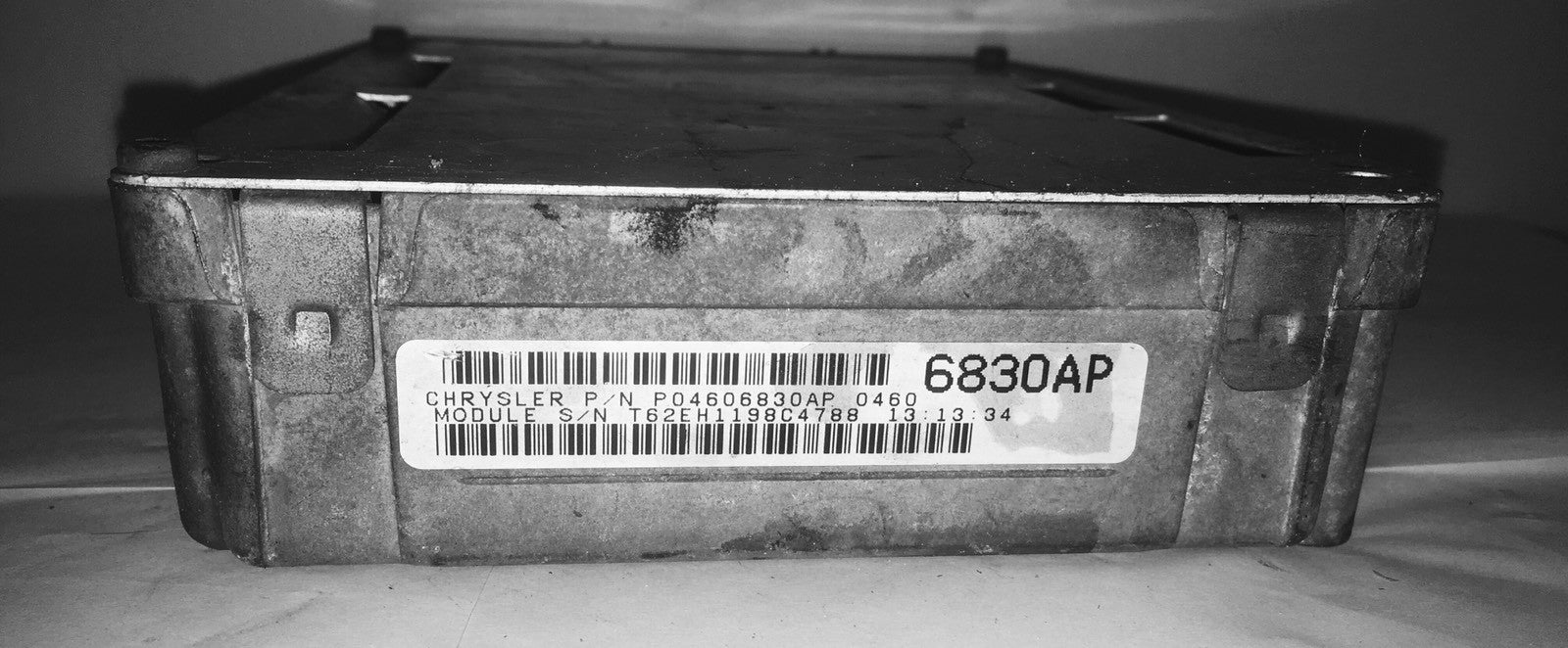 1998 Dodge Intrepid  PCM P04606830AP