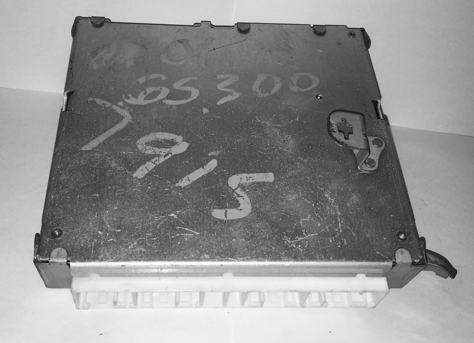 2001-2005 Lexus GS300 GS430 ABS 89540-30392