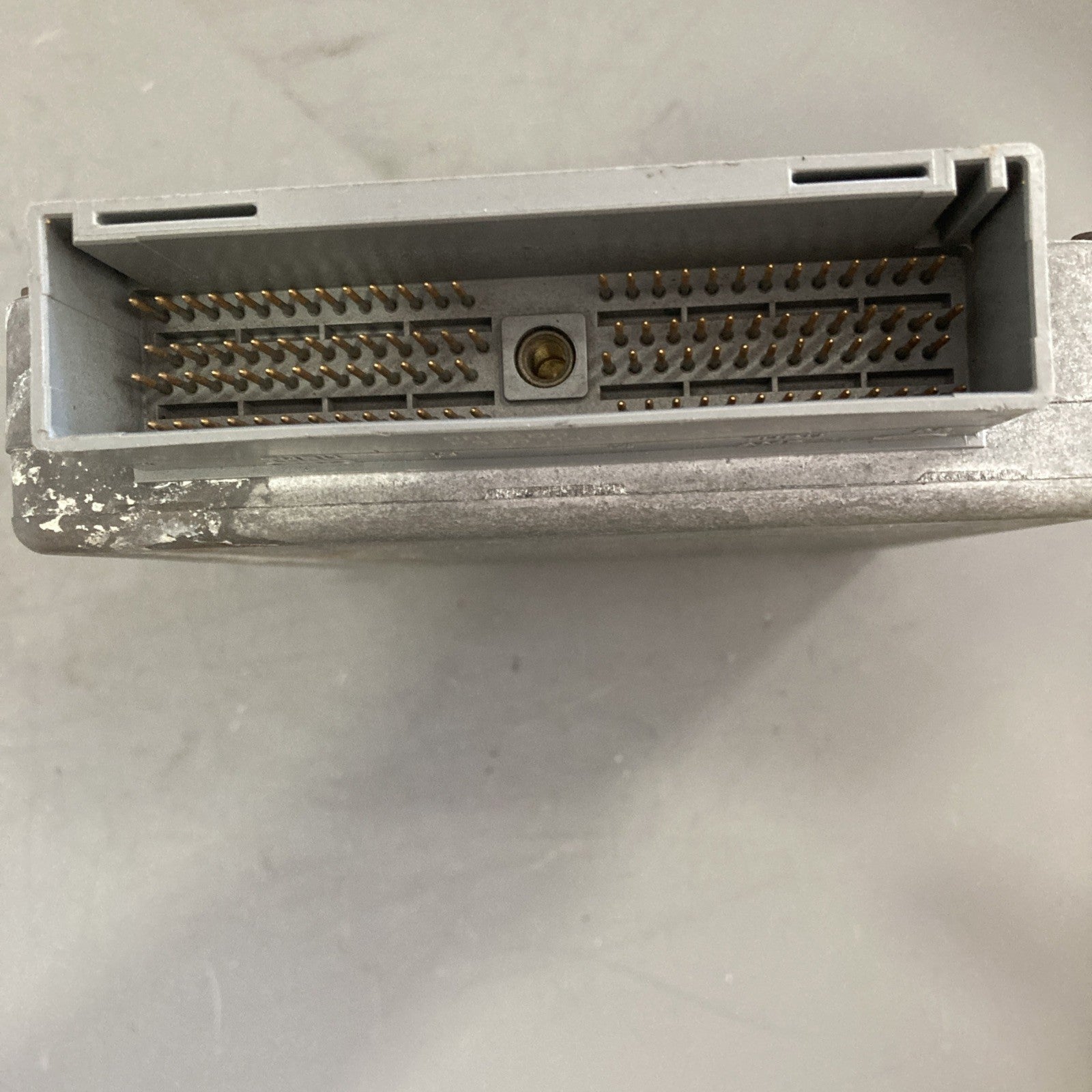 2000 Mazda Protege ECU/ECM YU3F-12A650-UD