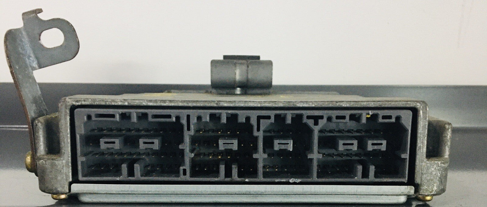 1993 Mazda MX6 626 ECM KL03 18 881C