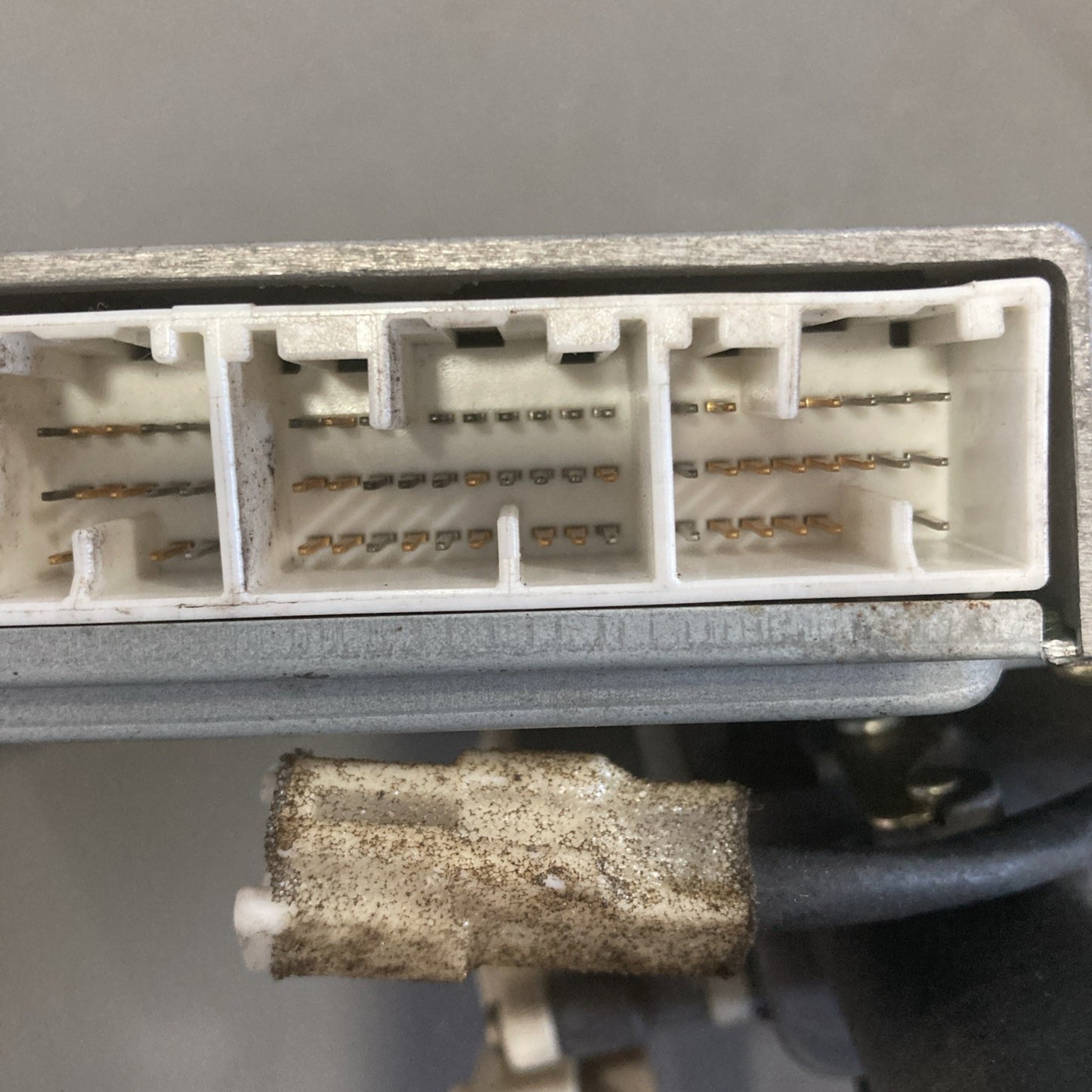 1999 Lexus LS400 ECU/Lock Cylinder/ Key 89661-50501