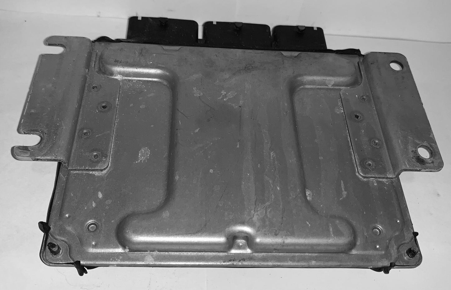 2013-2015 Nissan Altima ECU BEM404-300 A1 NEC009-635