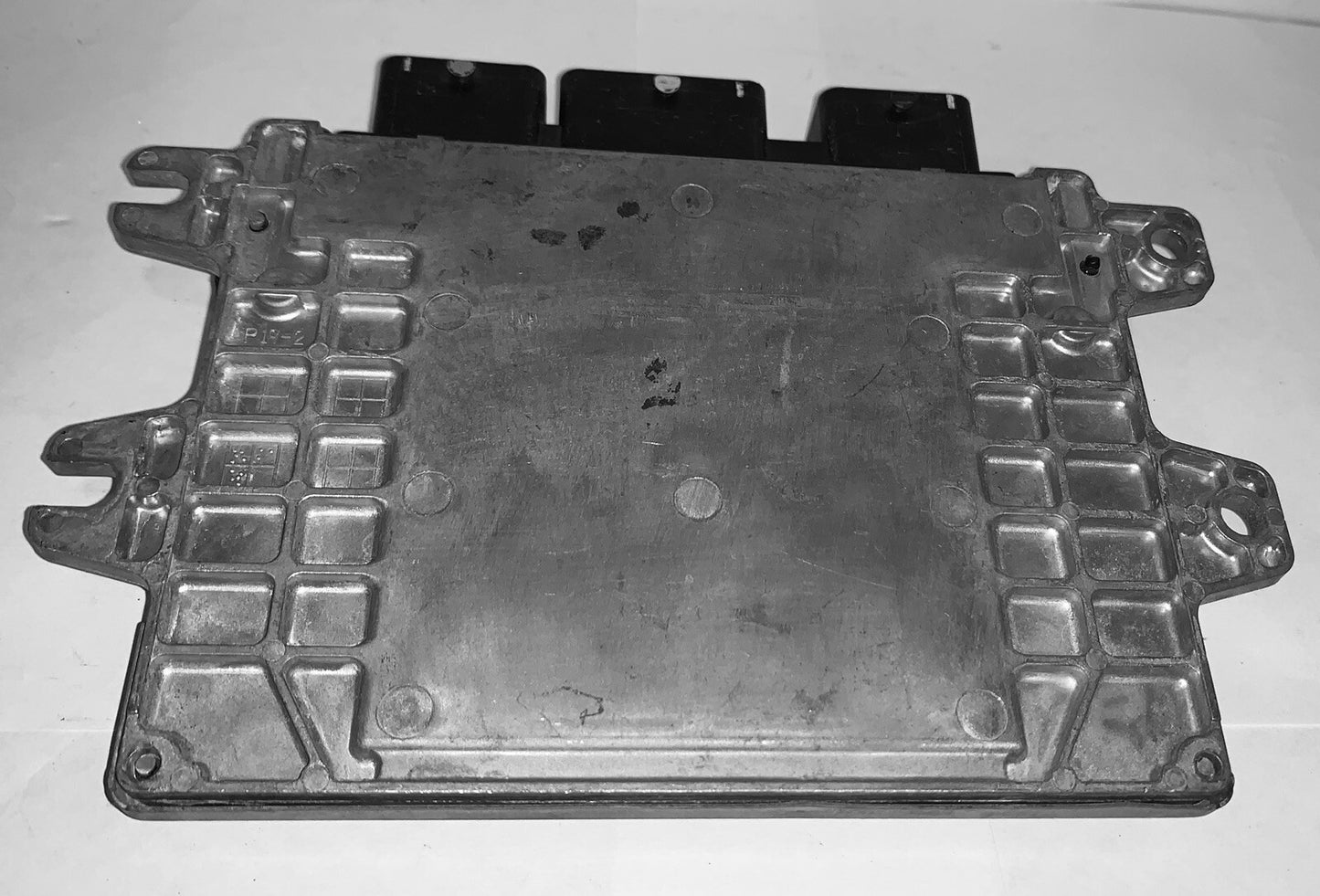 2013 Nissan Versa ECU MEC910-031 A1