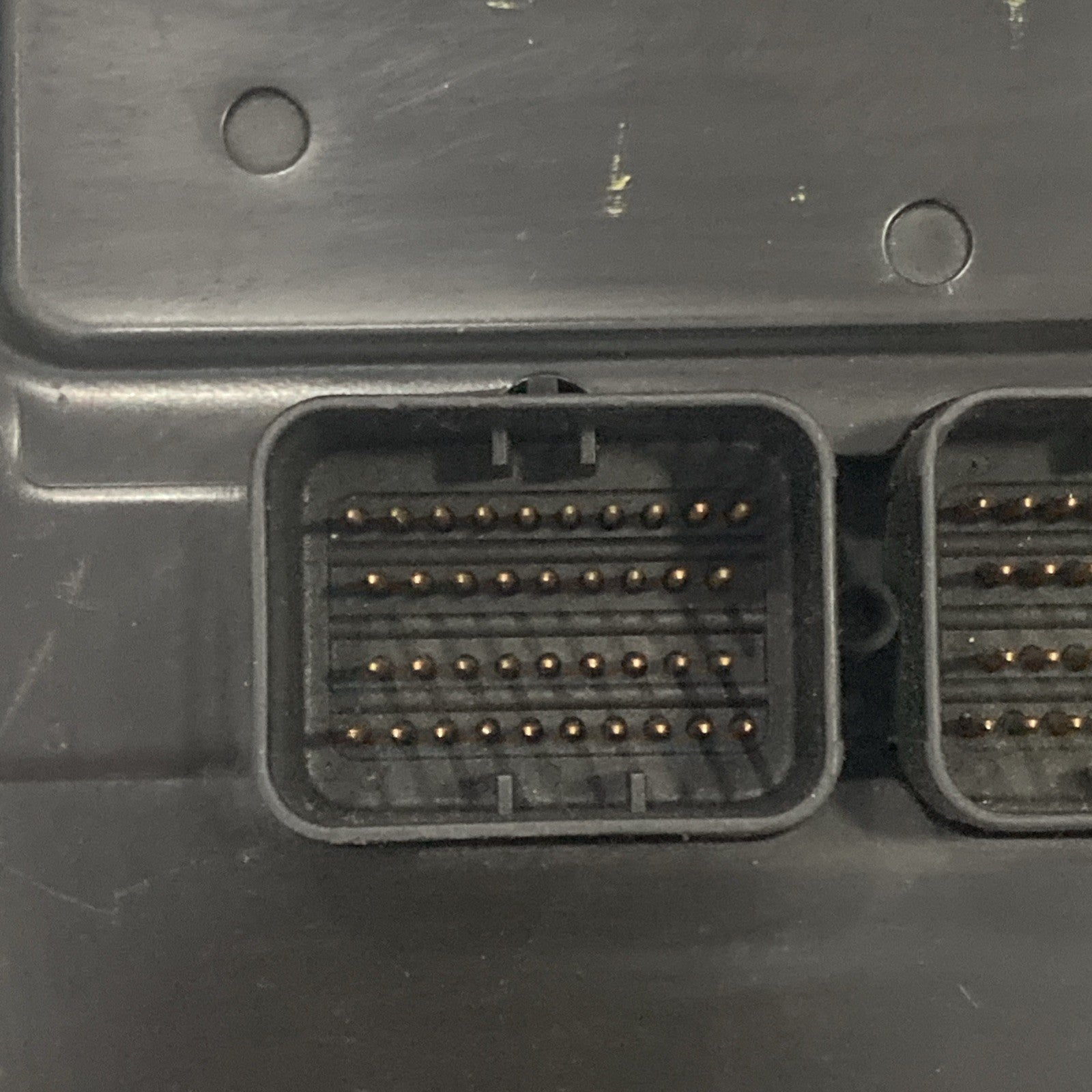 2006 Chrysler Sebring 2.7L ECU/ECM P04896302AD *VIN PROGRAMMED*