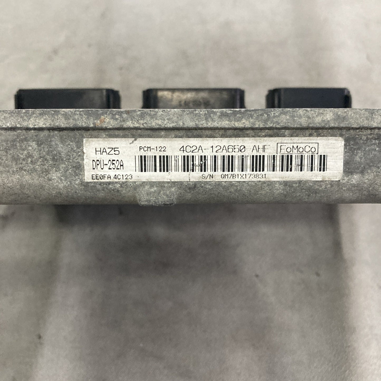 2004 Ford E-350 6.0L Diesel ECU/ECM 4C2A-12A650-AHF