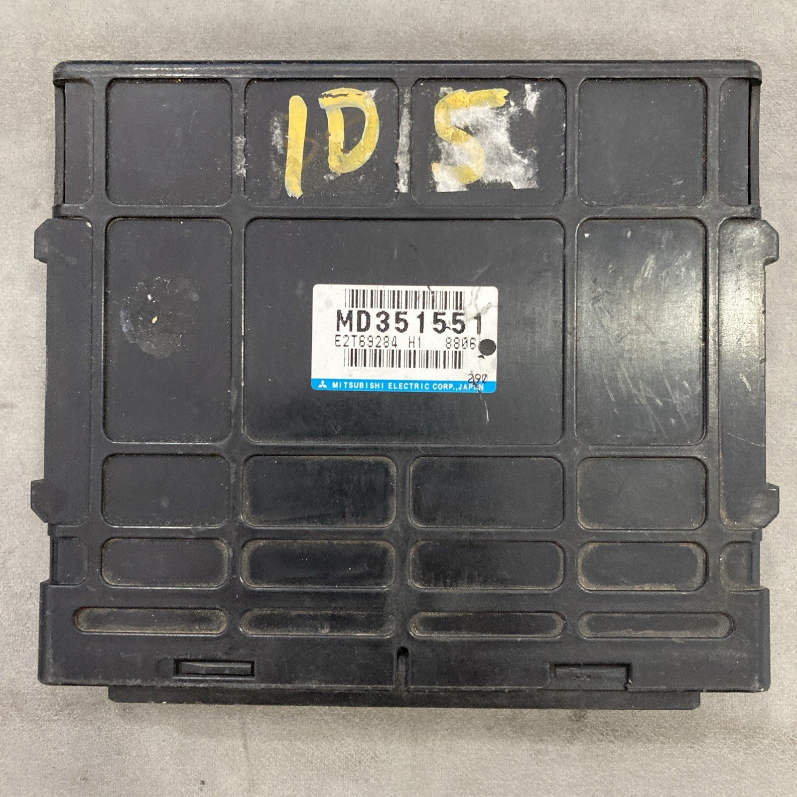 1999 Mitsubishi Mirage ECU/ECM MD351551
