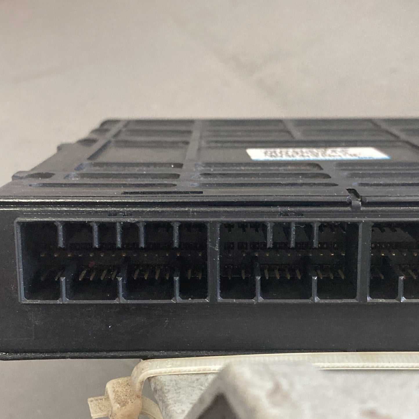 1999 Mitsubishi Galant ECU/Lock Cylinder/Key MD355245