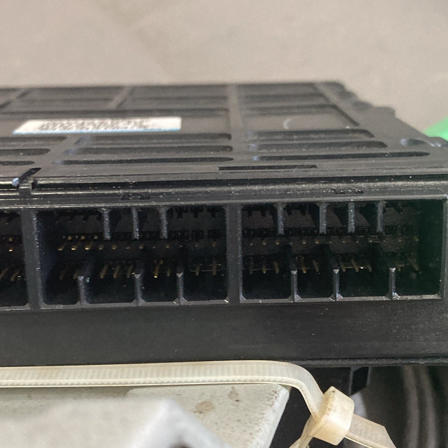 1999 Mitsubishi Galant ECU/Lock Cylinder/Key MD355245