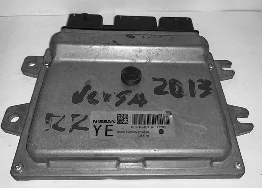 2013 Nissan Versa ECU MEC910-031 A1