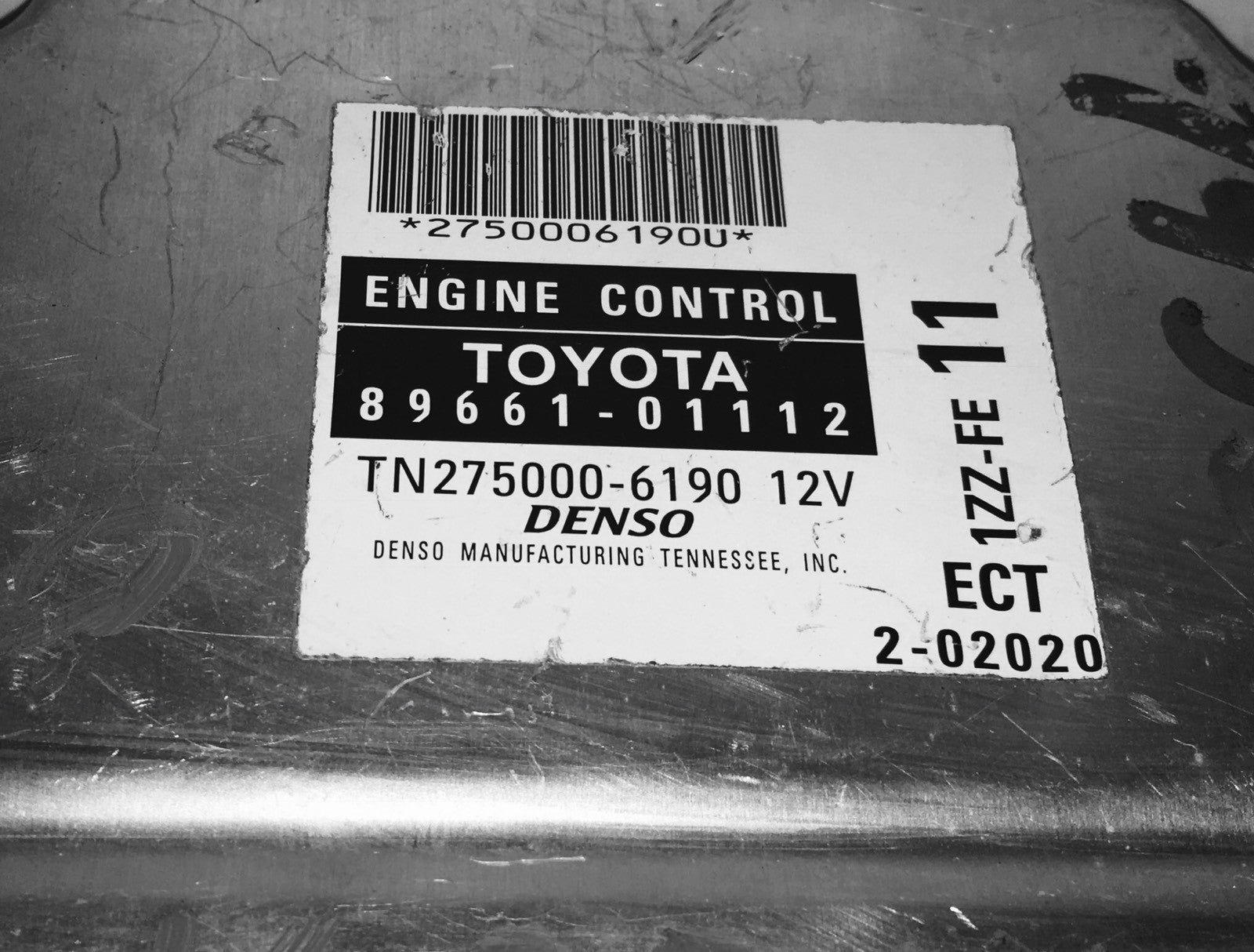 2003 Pontiac Vibe ECU 89661-01112