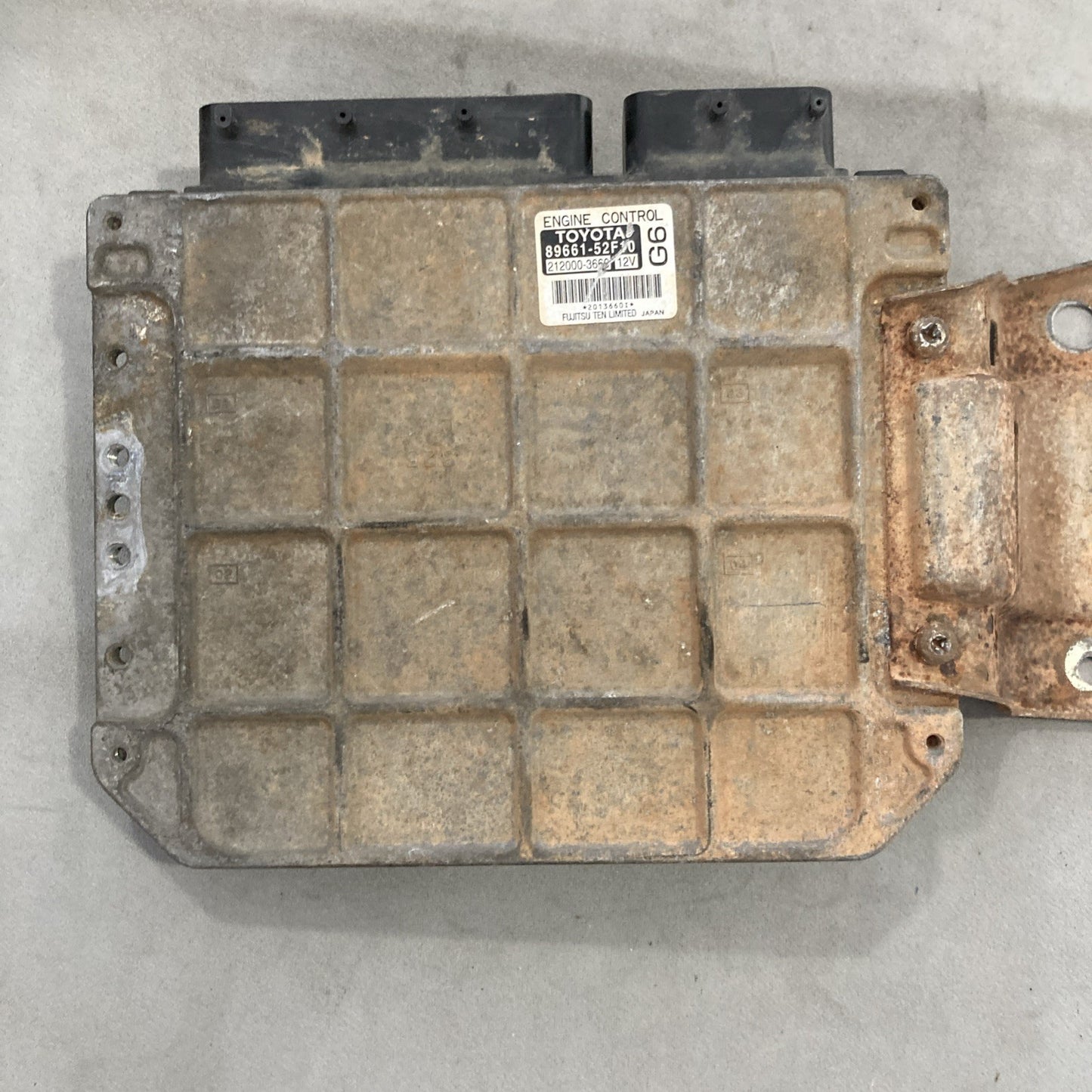 2006-2007 Toyota Yaris ECU/ECM 89661-52F10