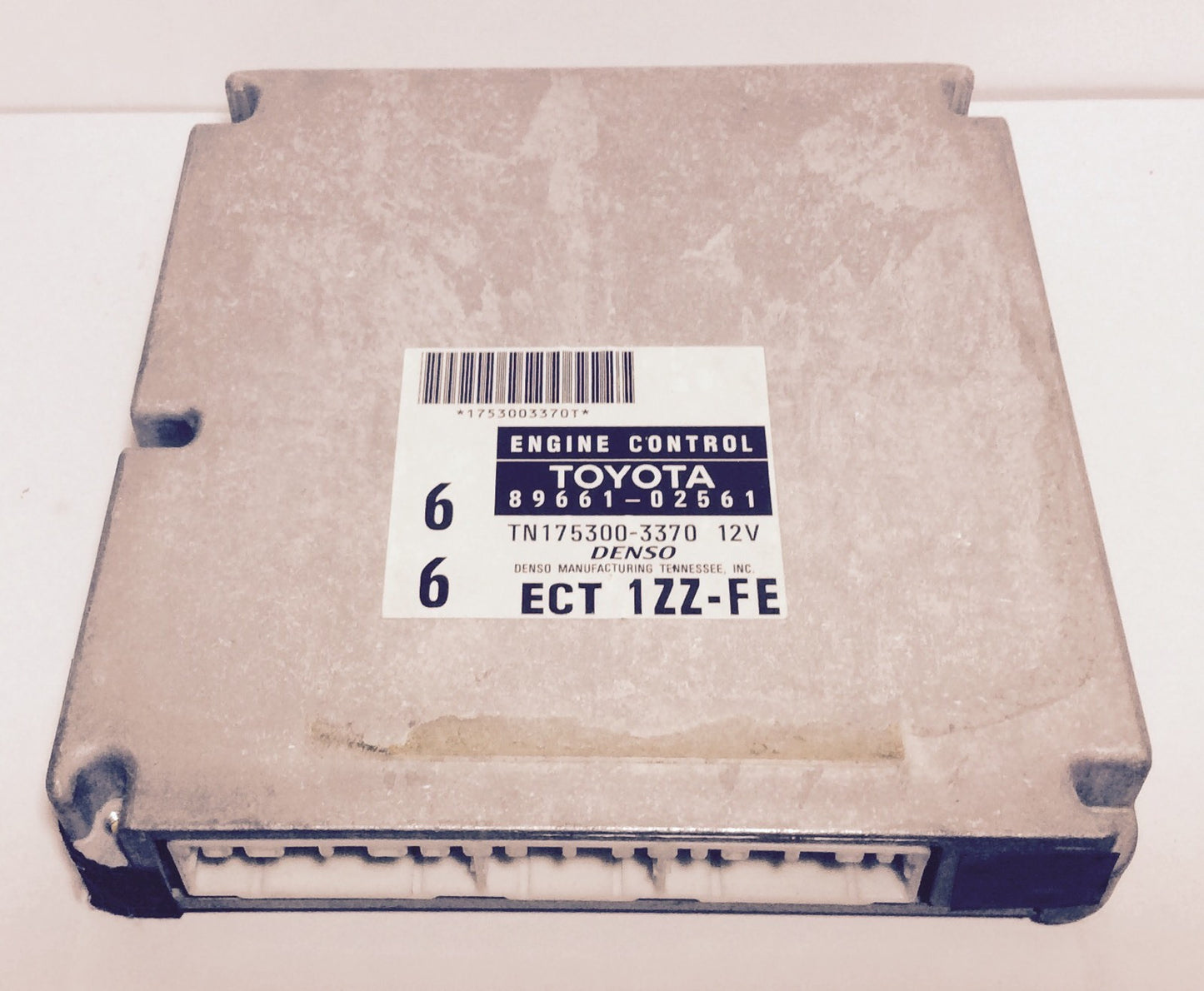 1999 Toyota Corolla ECU 89661-02561