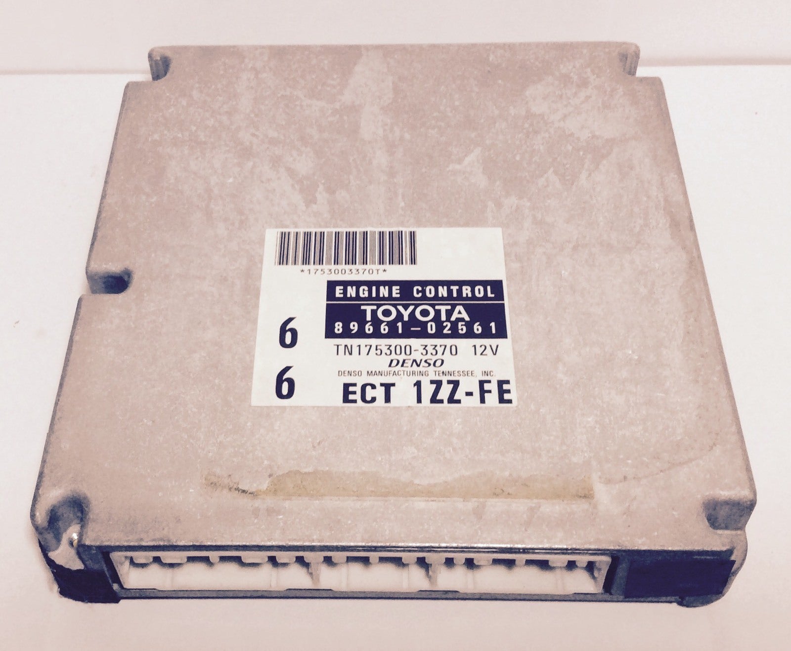 1999 Toyota Corolla ECU 89661-02561