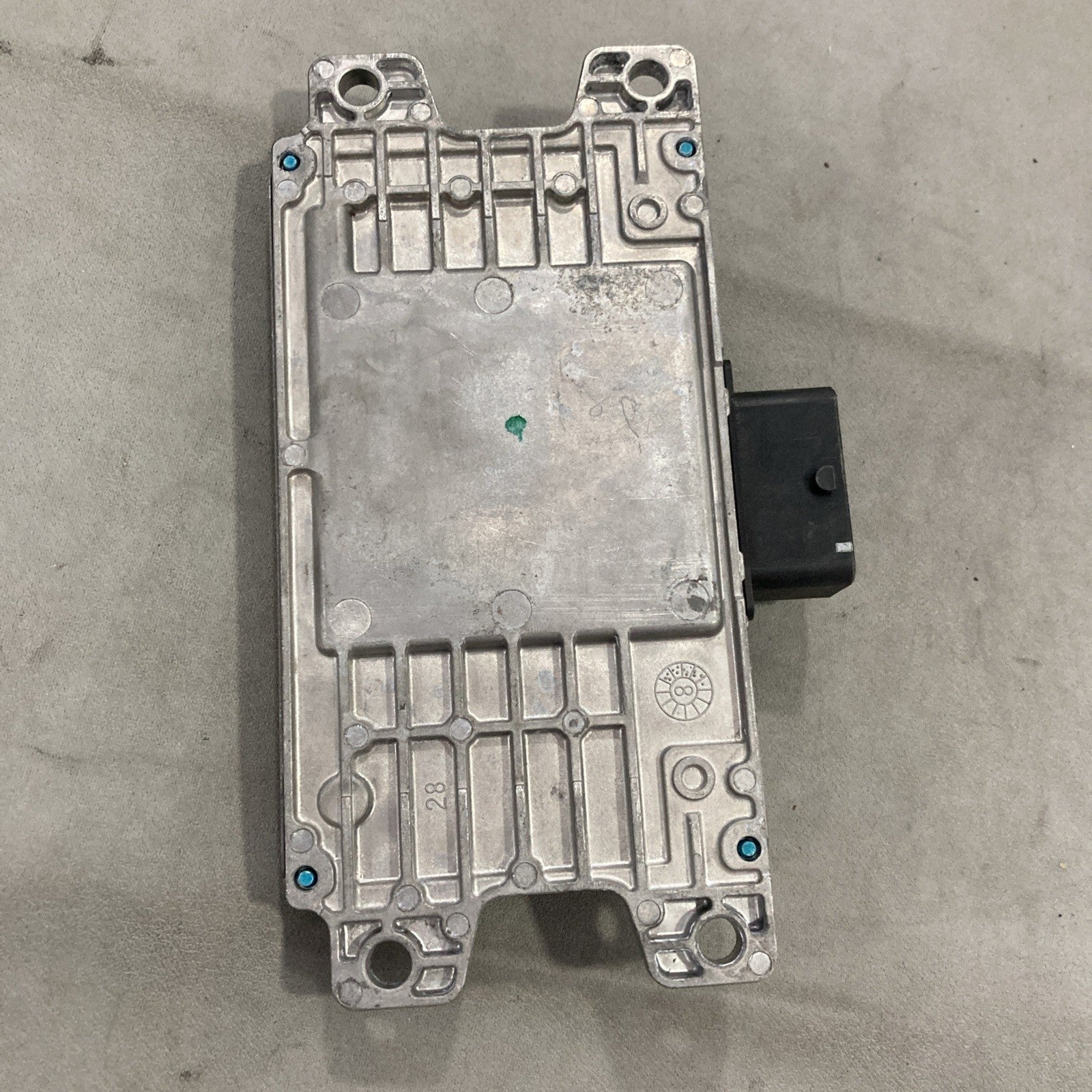 2018-2020 Nissan Altima Transmission Control Module 310F6-5NA0A