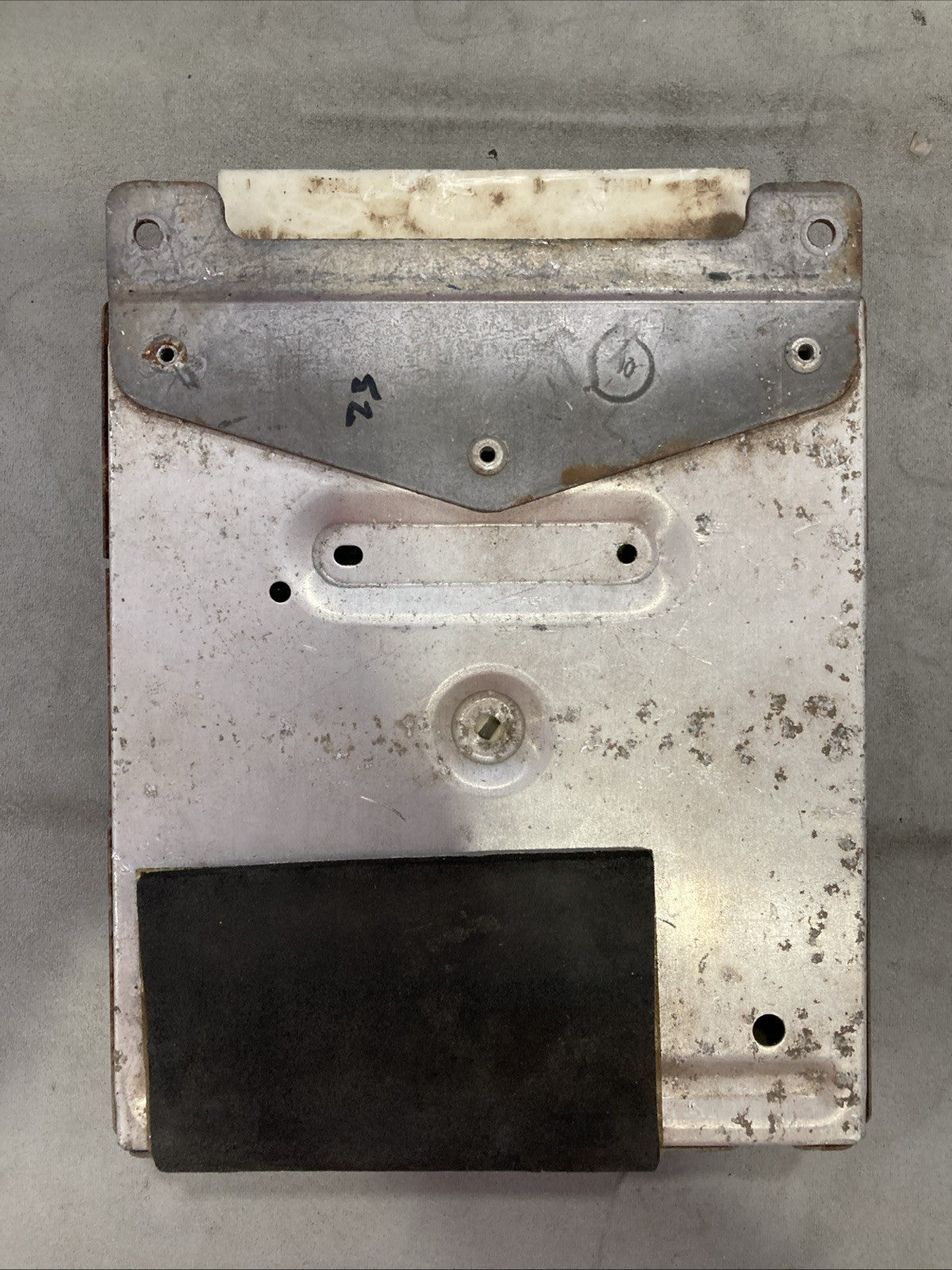 1987-1990 Jeep YJ Wrangler ECU/ECM 53005522