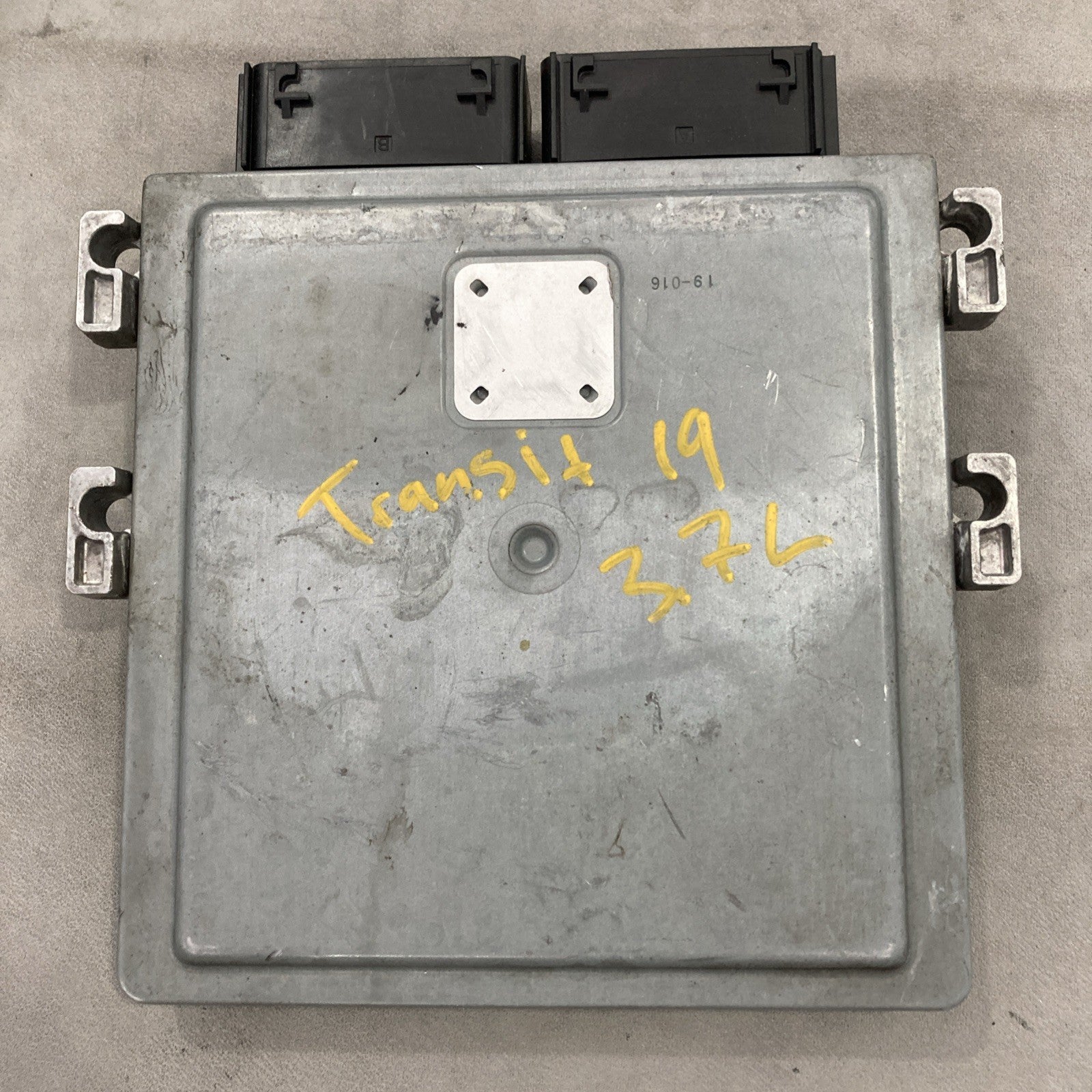 2016-2019 Ford Explorer Engine Control Module GK4A-12A650-GA