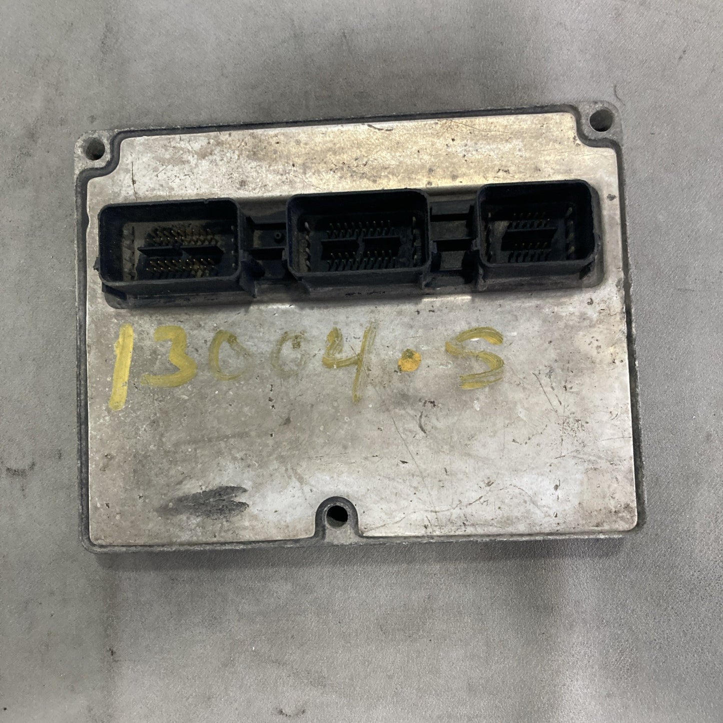2004 Ford E-350 6.0L Diesel ECU/ECM 4C2A-12A650-AHF