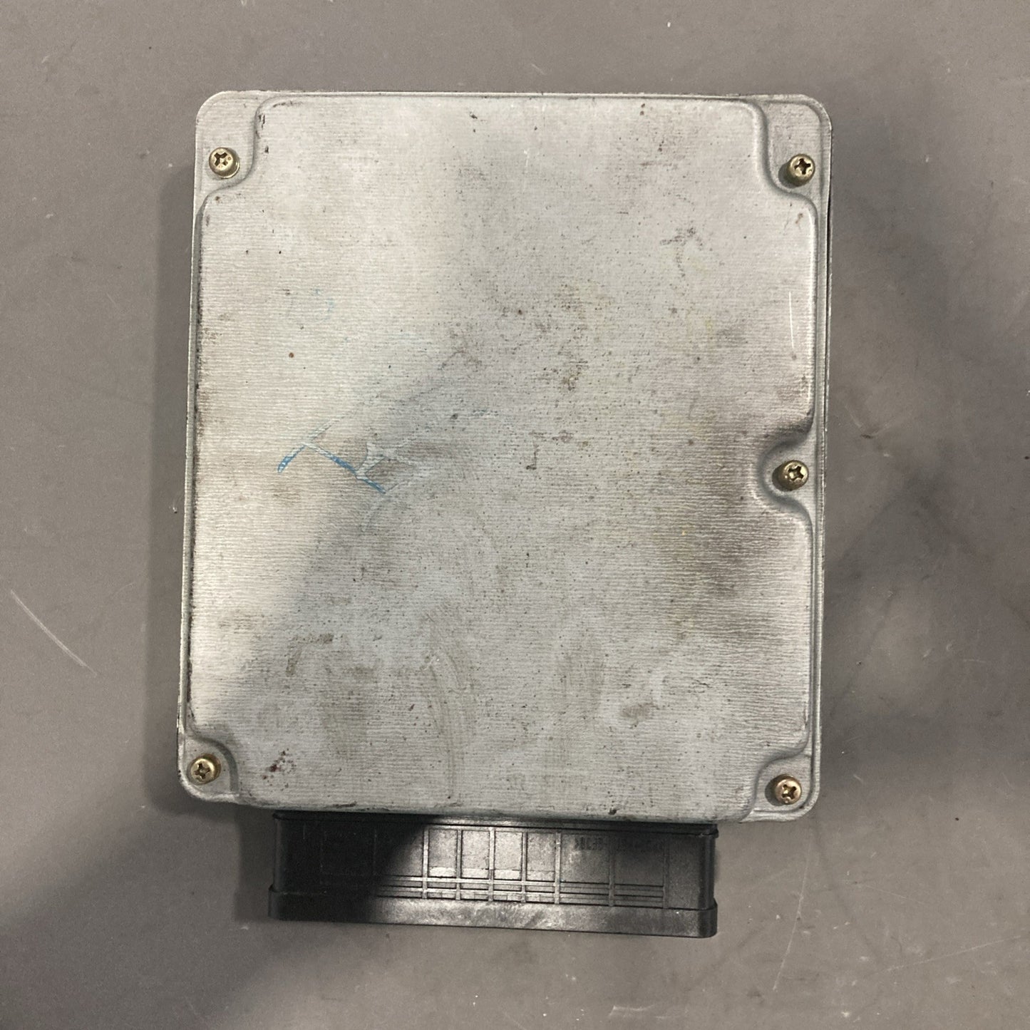 2005 Jaguar X-type ECU/ECM 5X43-10K975-AB