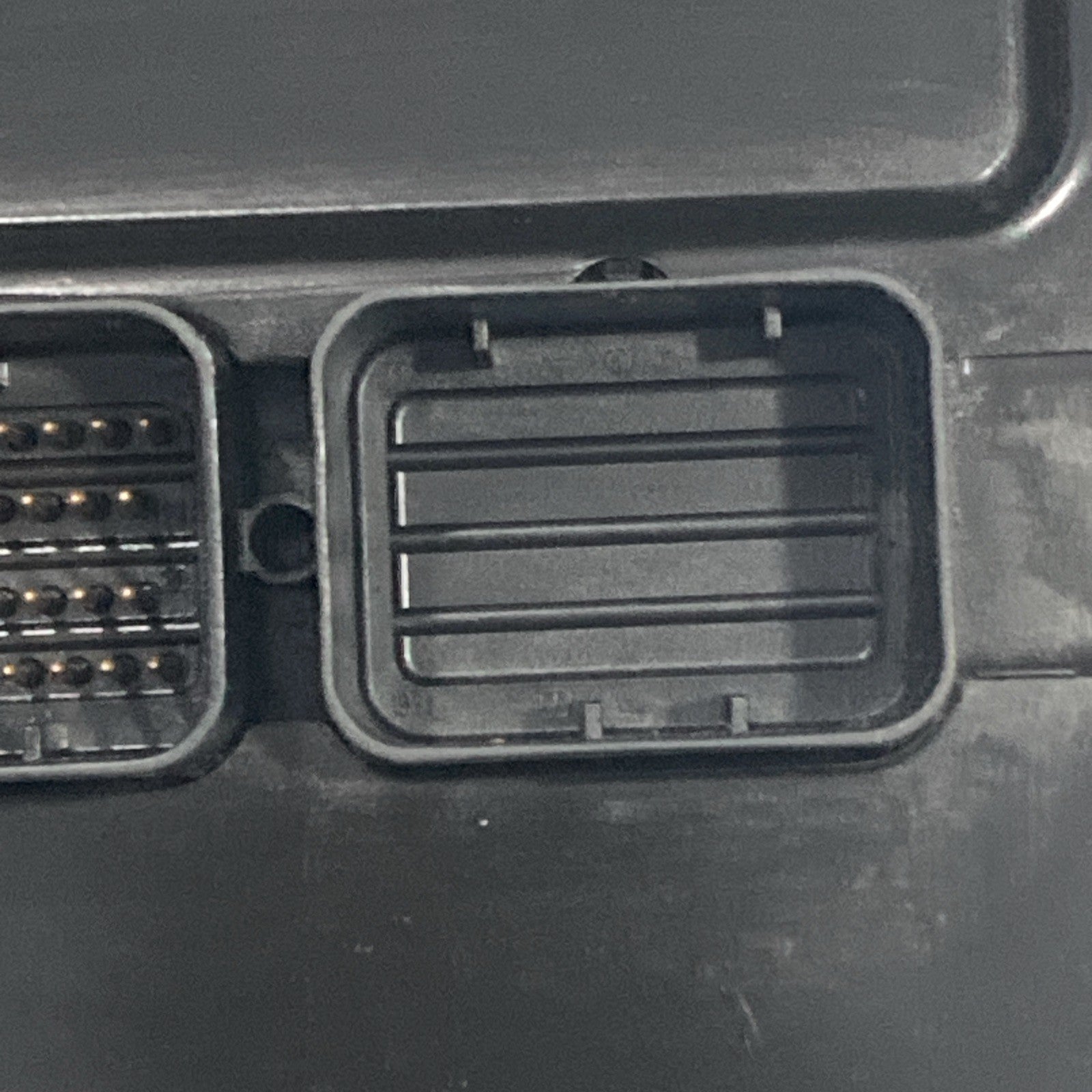 2007 Dodge Charger HEMI 5.7L ECU/ECM P05094811AD *VIN PROGRAMMED*