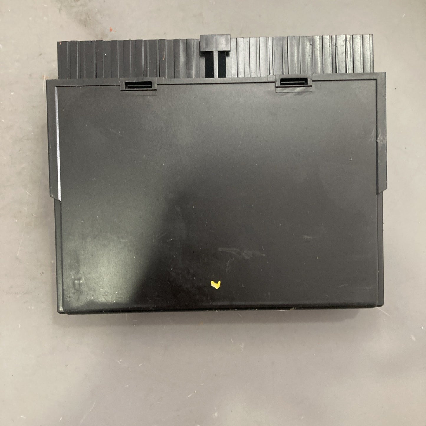 2000-2004 Ford Focus Body Control Module 1S7T-15K600-CD