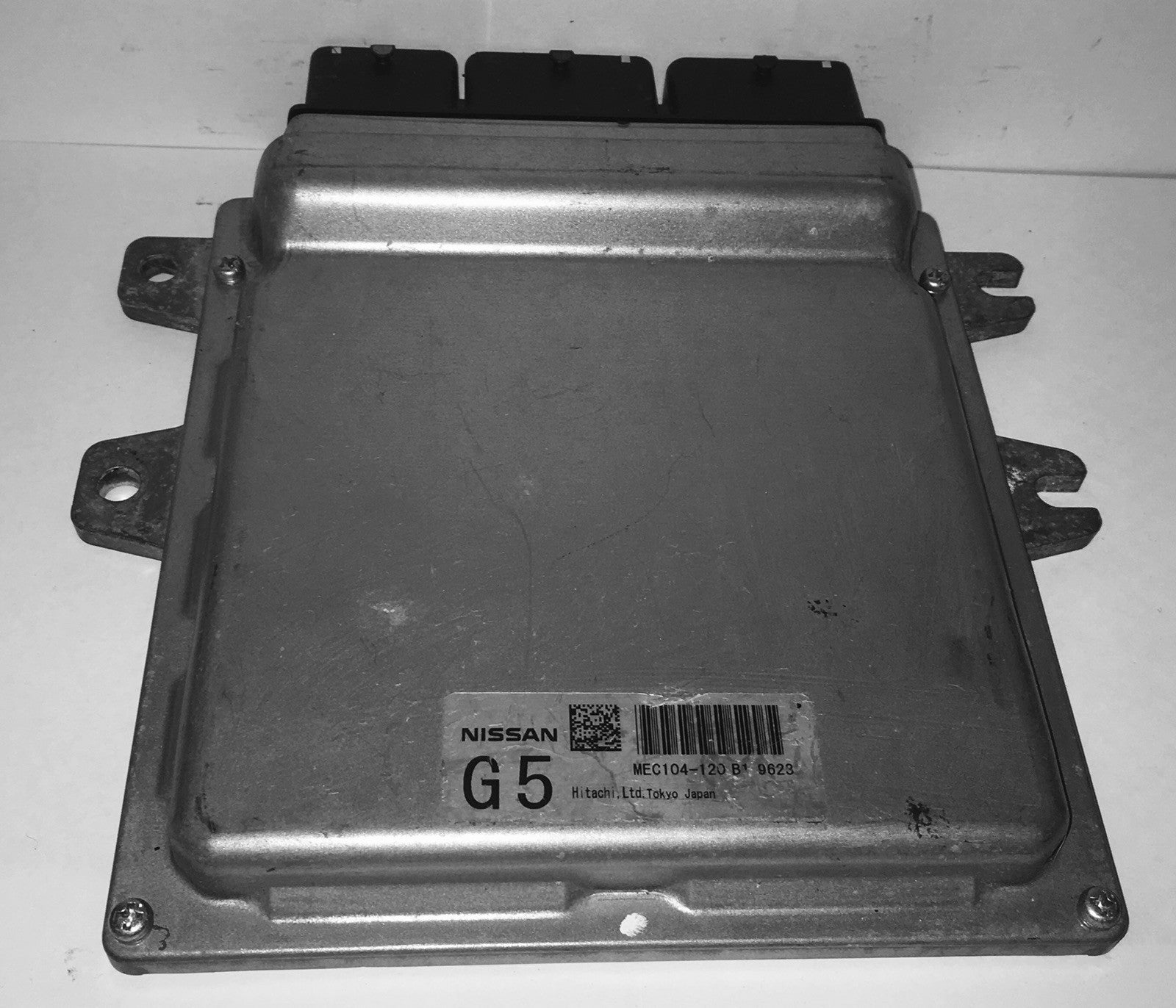 2010 Infiniti M35 ECU MEC104-120 B1
