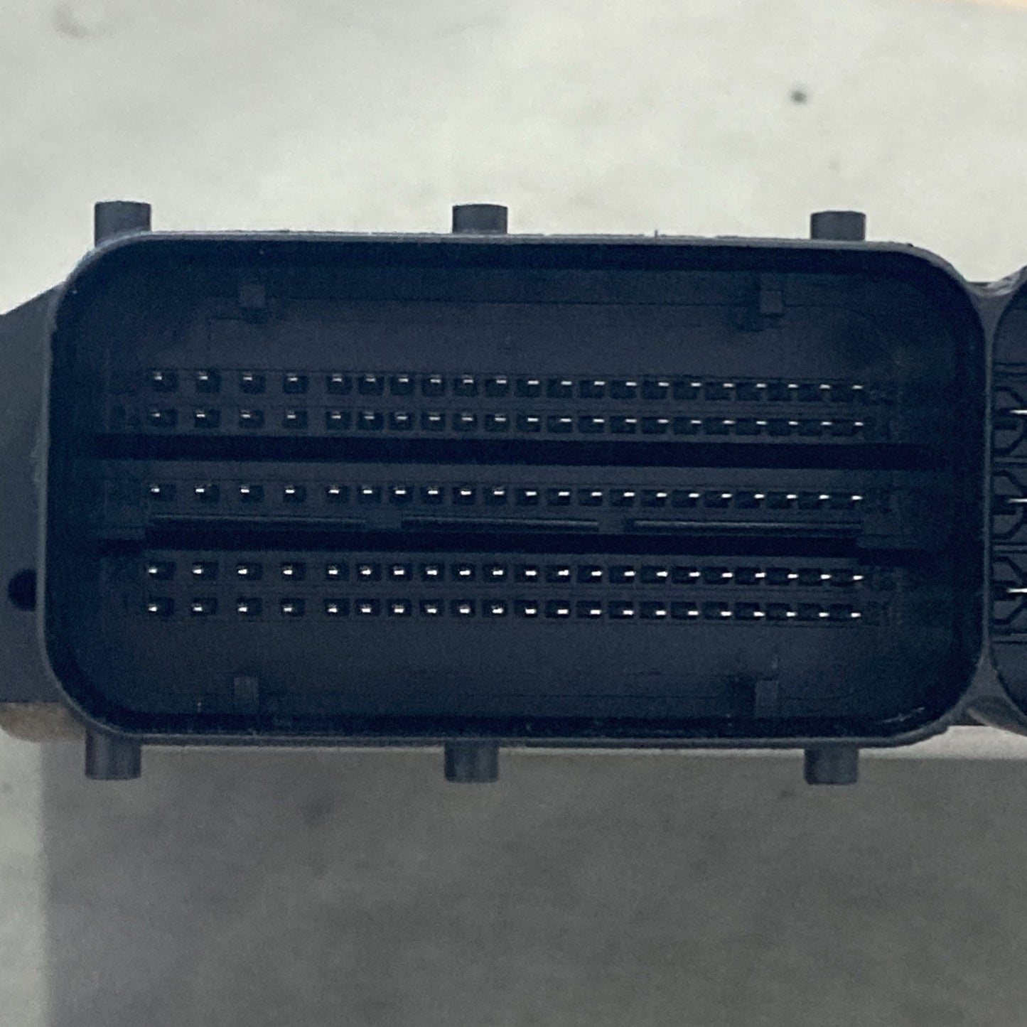 2016-2017 Kia Rio 1.6L Engine Control Module 39110-2BVF0